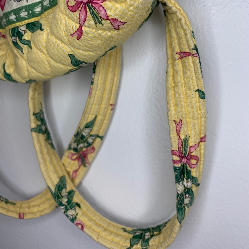 ⭐️VERA BRADLEY Drawstring Backpack⭐️ - Picture 5 of 13
